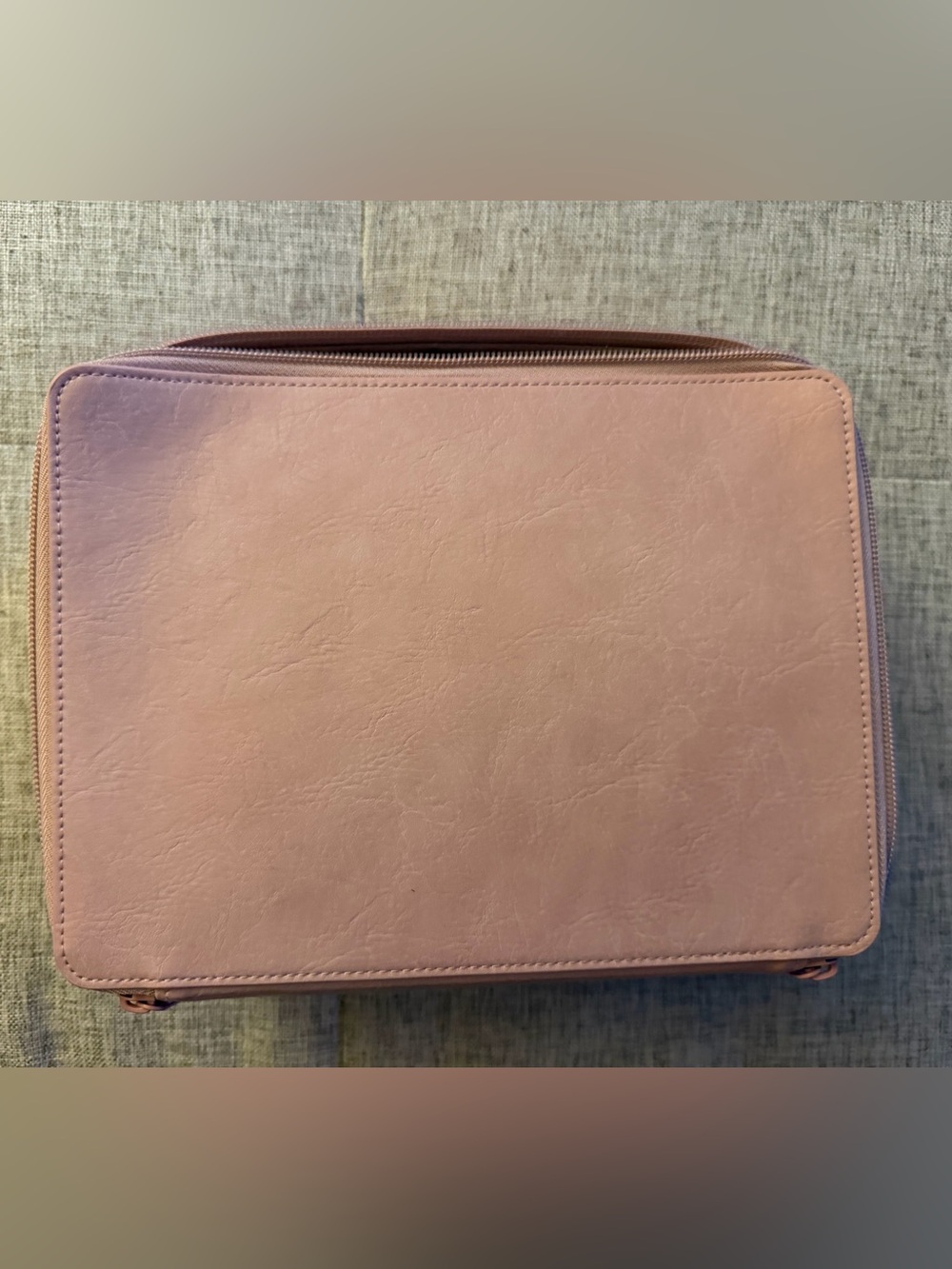 BEIS Cosmetic Case in Atlas Pink